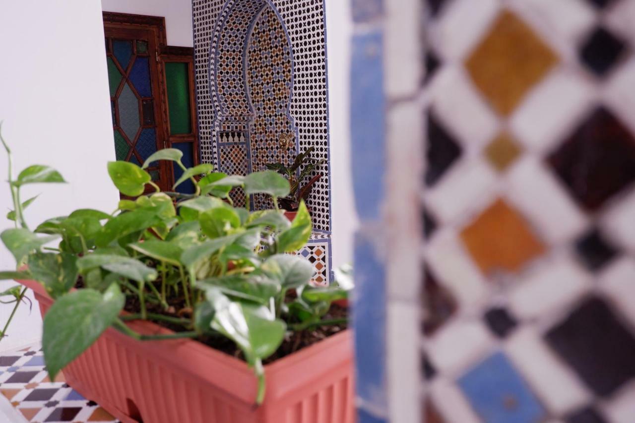 Bed and Breakfast Dar Fama Tétouan Esterno foto